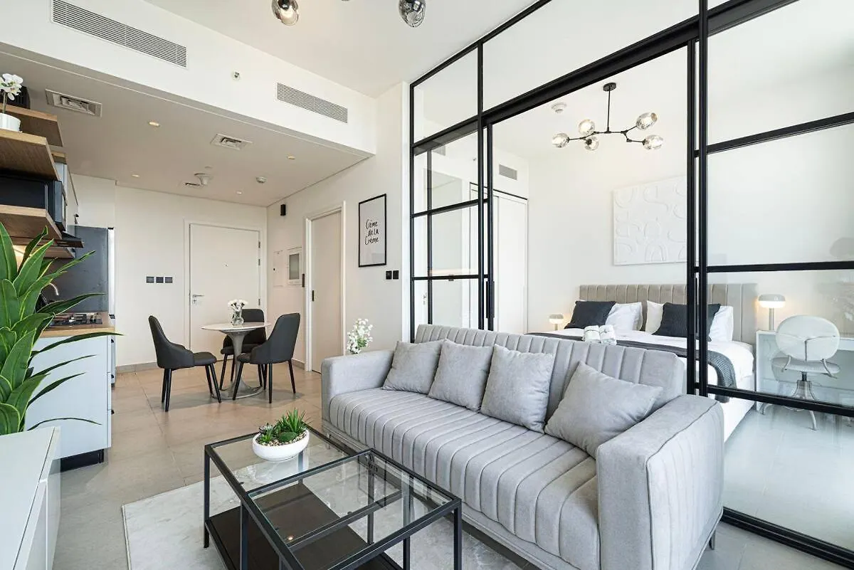 Stylish 1Br In Dubai Hills Apartment